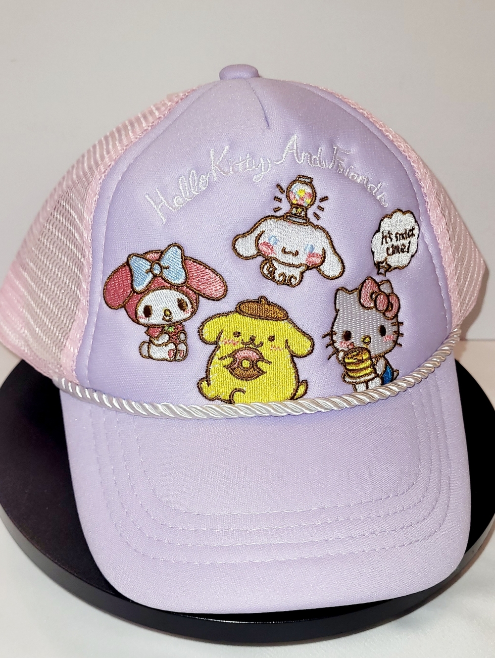 Hello Kitty Crossbody Mini Handbag with Pastel Hat & Socks Set - Picture 3 of 5